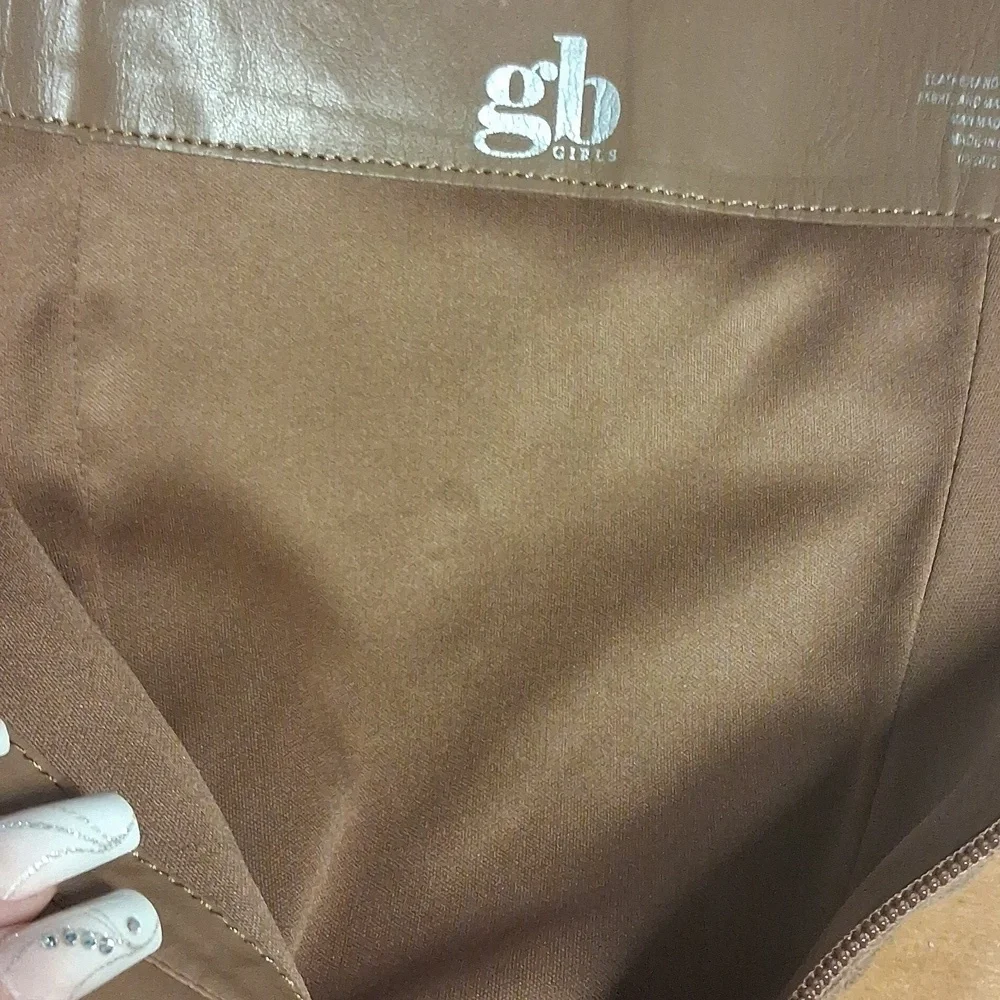 Gb Girls Boots With Bow Size 4